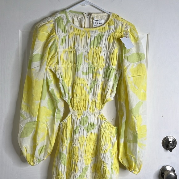 Sabo Banks Shirred Mini Dress Solstice Floral size S Cut Outs Puff Sleev… - Picture 6 of 16